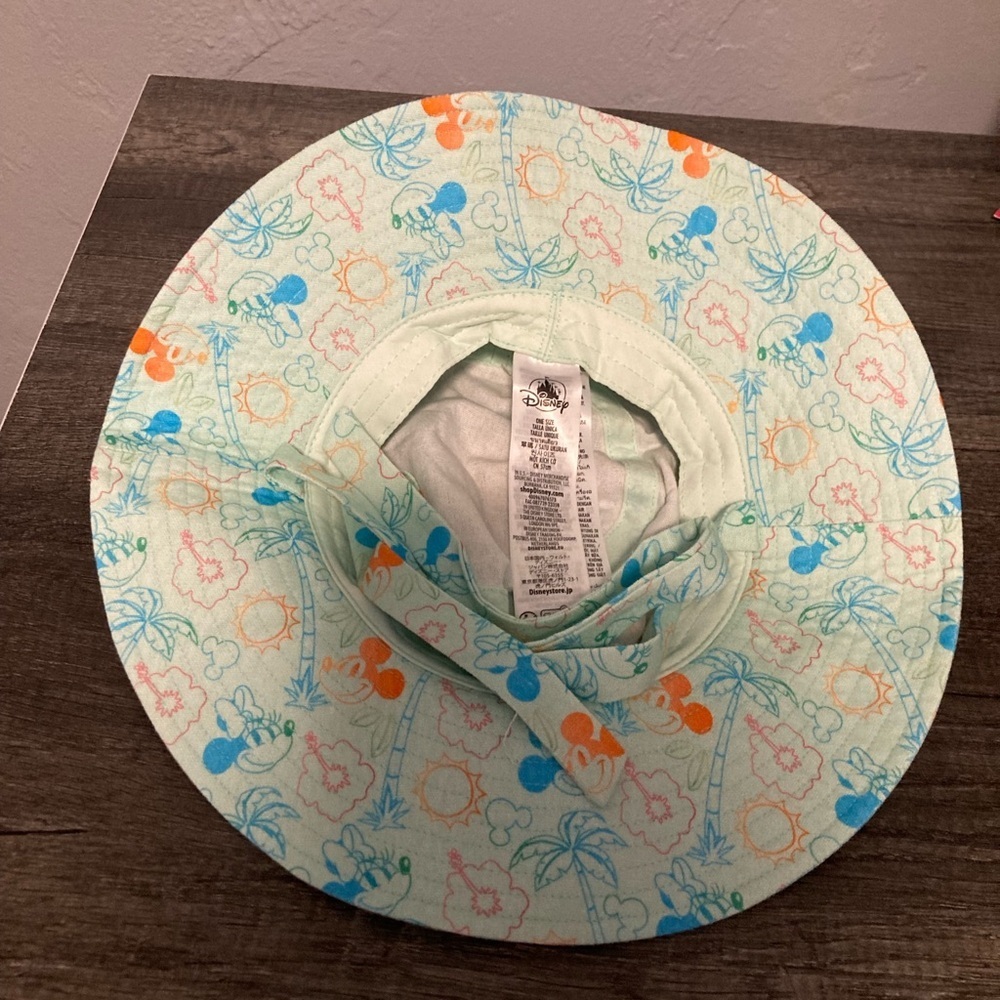 Disneys Mickey & Minnie Mouse blue Bucket Hat - Picture 6 of 8